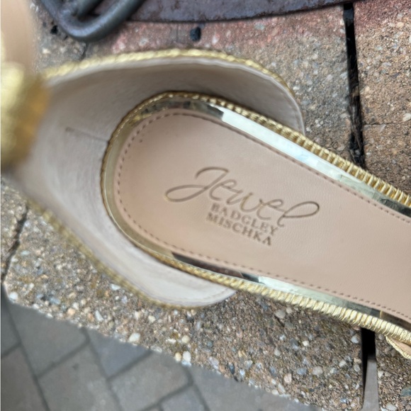 Jewel Badgley Mischka Gold Textured Heels - Picture 3 of 5